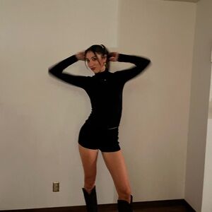 Meet your Posher, Julia